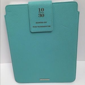 Tiffany & Co. iPad tablet blue case excellent cond